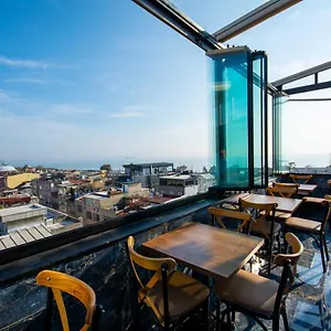 kaya-royal-hotel-istanbul.istanbul-turkeyhotels.com/
