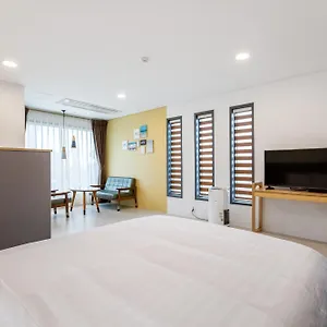 Lunamar South Korea