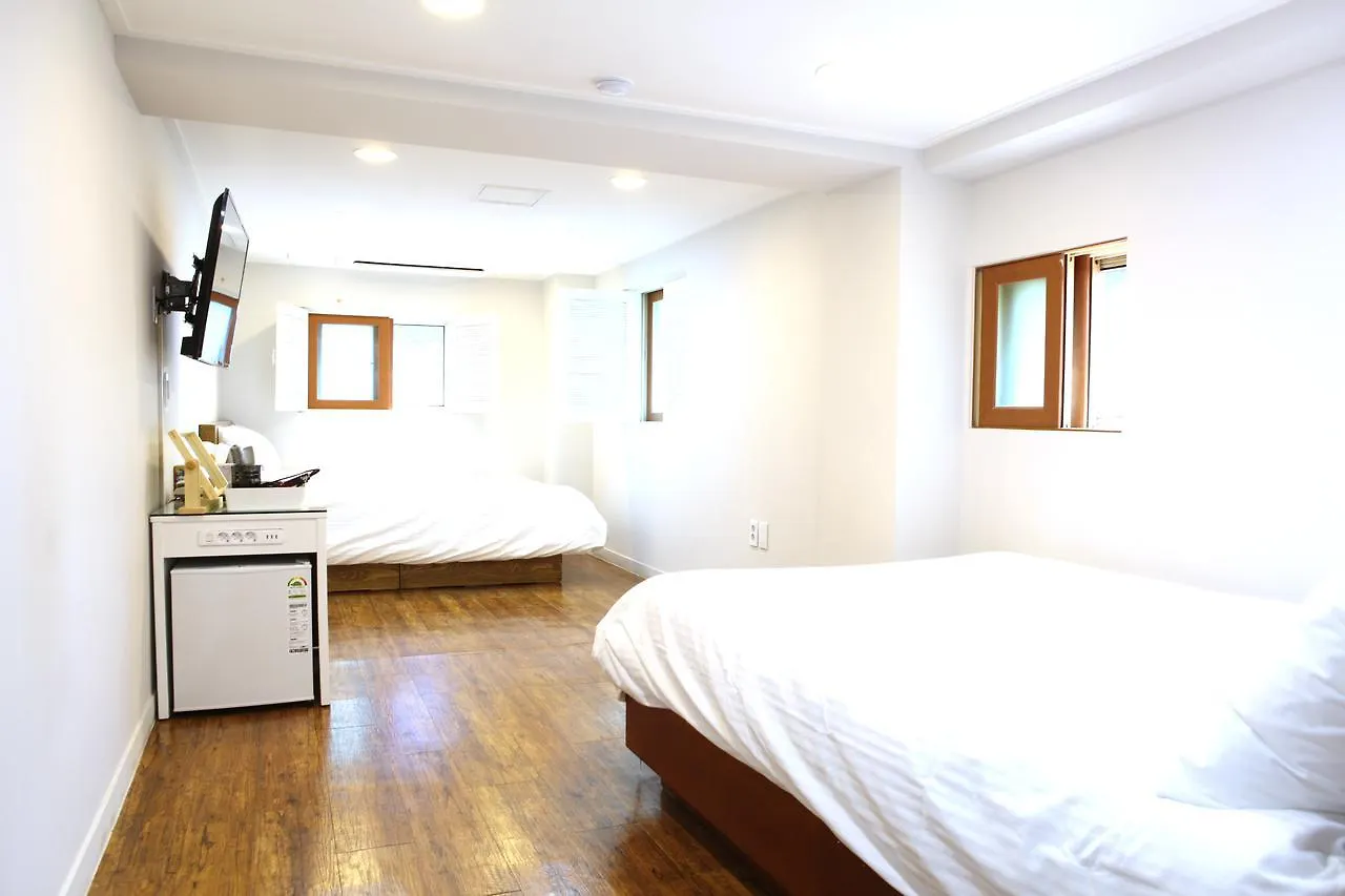 Charm Hotel Séoul 2*,  Corée du Sud