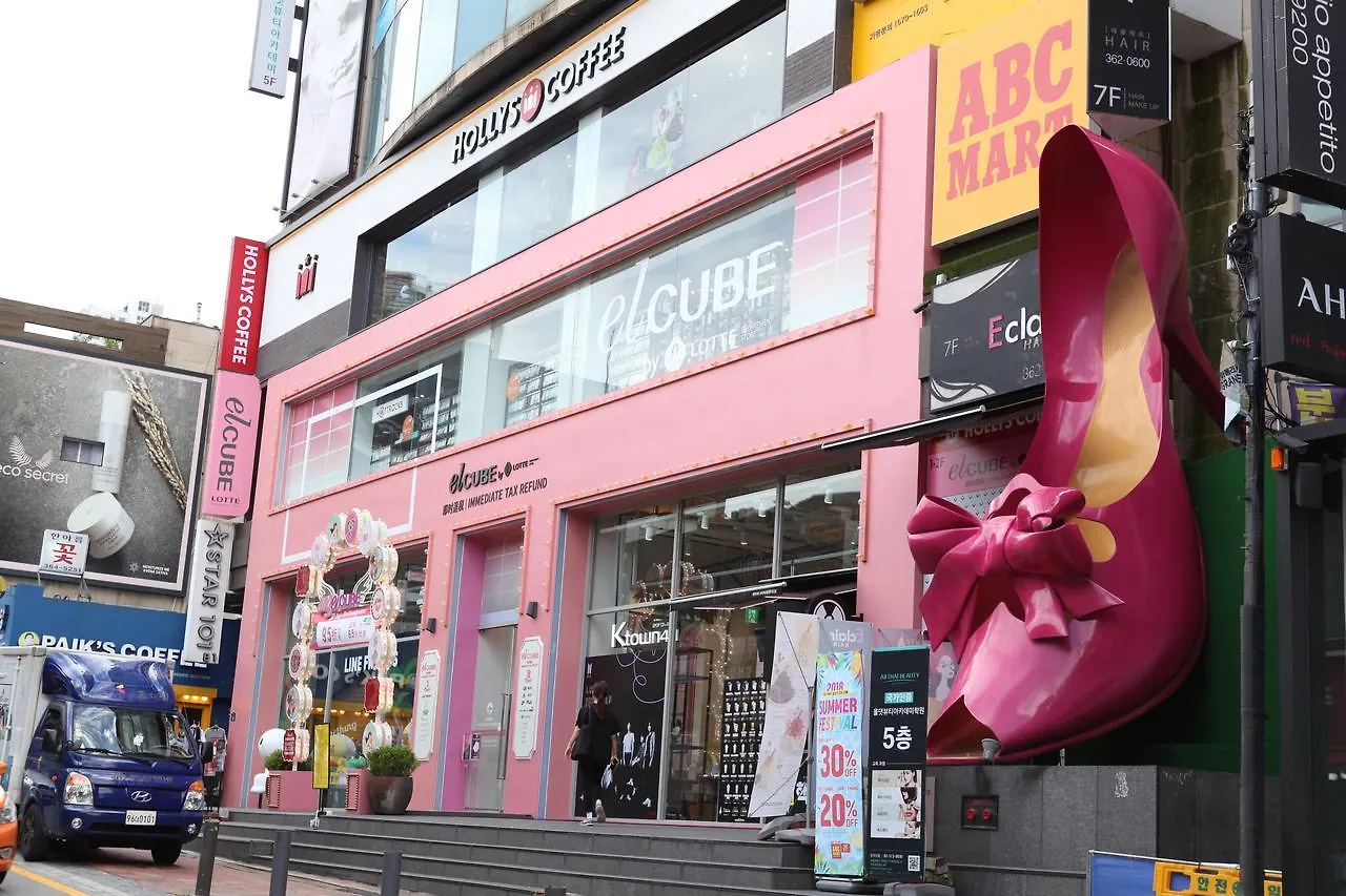 チャーム ホテル ソウル特別市 2*,